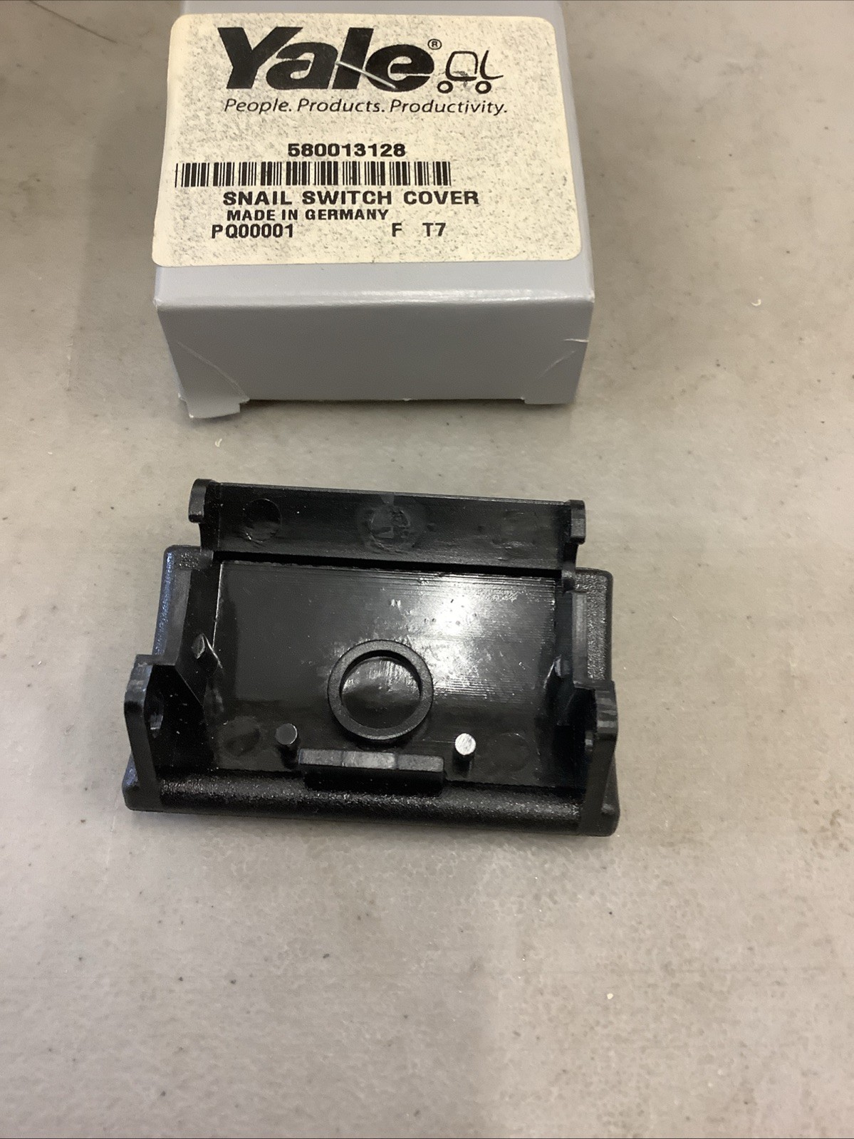 Yale Snail Switch Cover PQ00001
