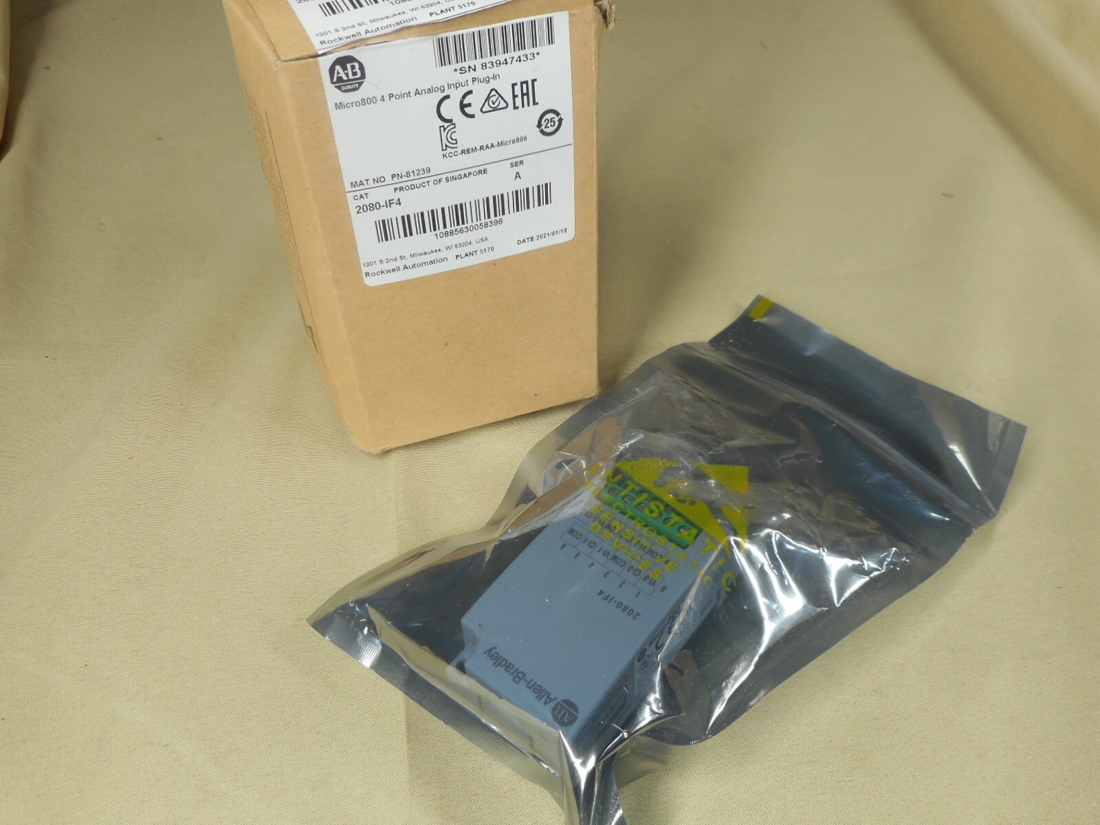 Allen Bradley 2080-IF4 I/O module (NIB)