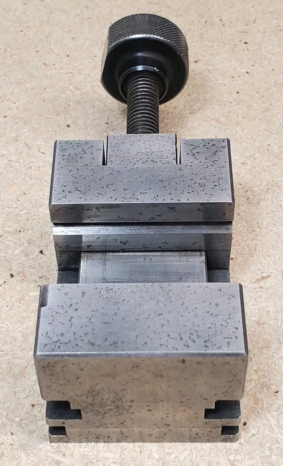 Mitutoyo No. 986-111 percision toolmakers vise