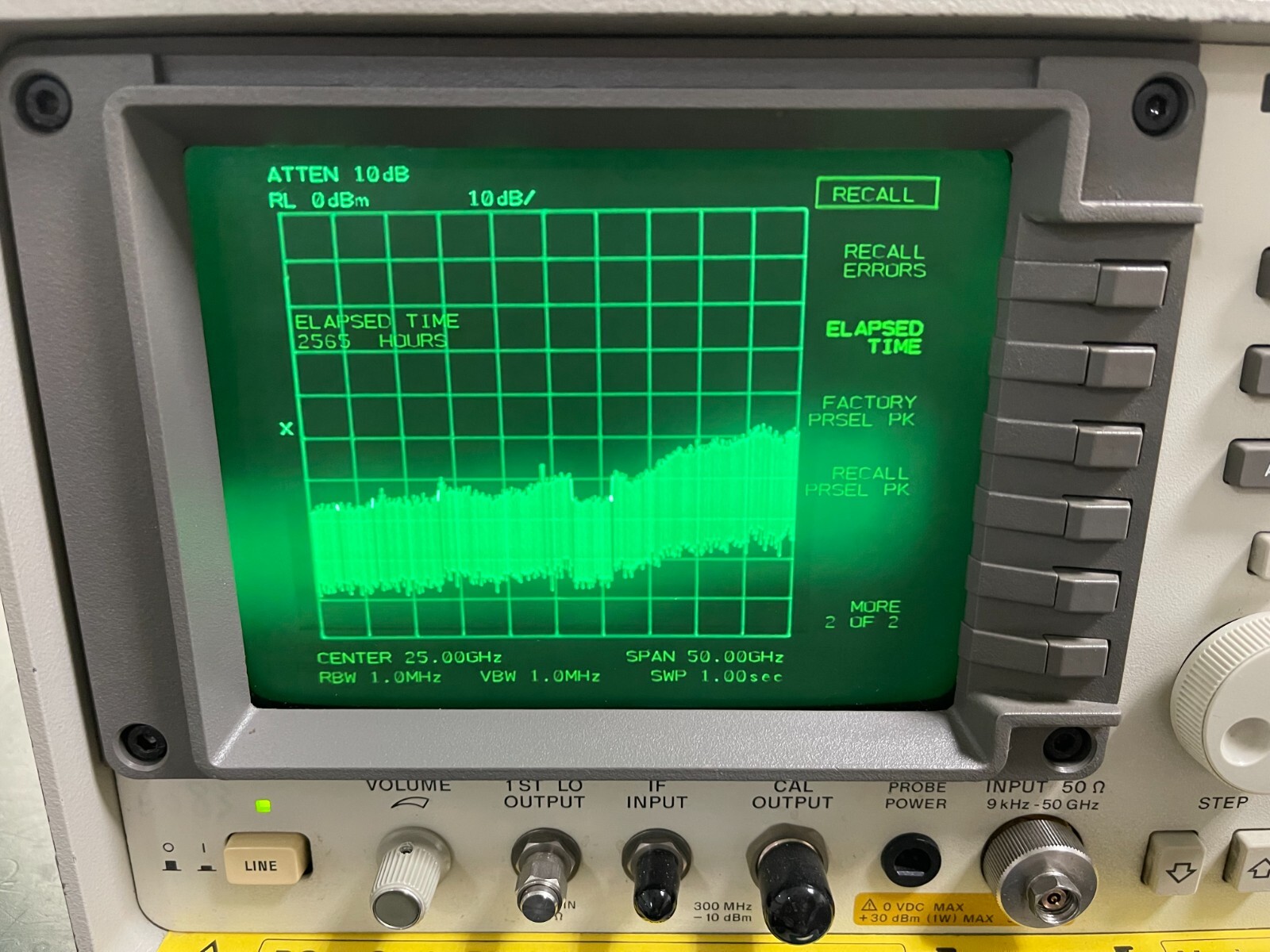 Agilent Keysight 8565E 9KHz - 50GHz Spectrum Analyzer w/ 85620A module_1299