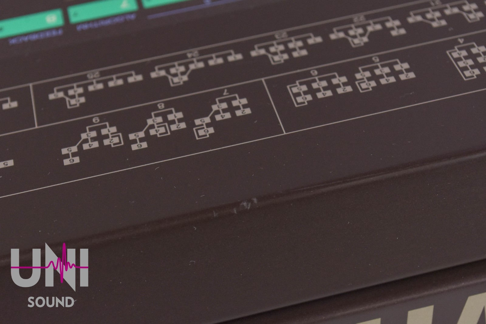 YAMAHA DX7 Digital Programmable Algorithm Synthesizer in Very Good Condition