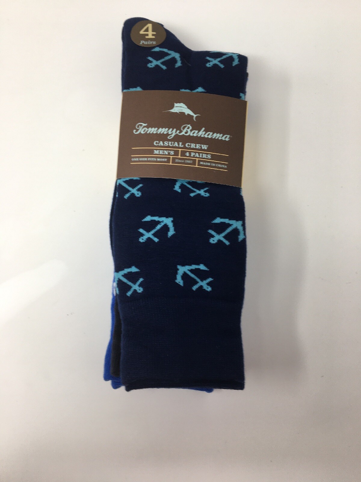 (4) Pairs of Tommy Bahama Men's Casual Crew Socks - (Choose) NEW
