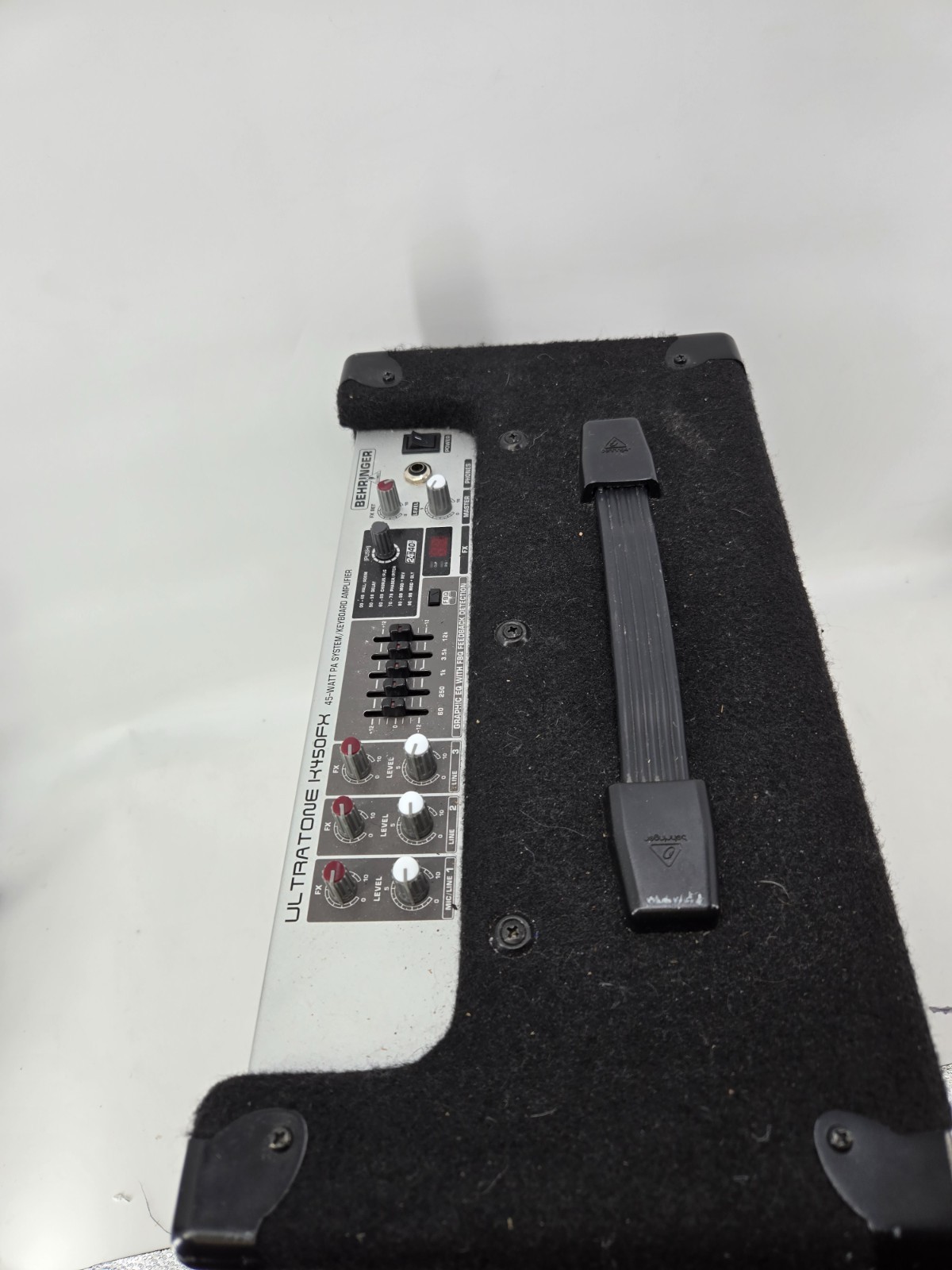 Behringer Ultratone K450FX - 45W 10" Keyboard Amp