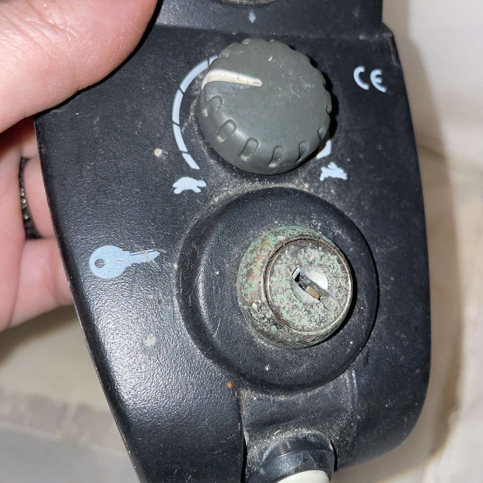 Tiller Head Dashboard (No Key) For A Pride Mobility Scooter HM12