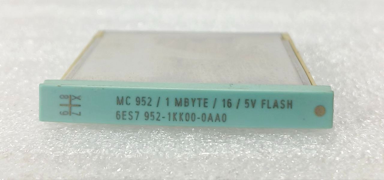 SIEMENS 6ES7 952-1KK00-0AA0 SIMATIC S7 MEMORY CARD 1MB 5V FLASH EPROM S7-400