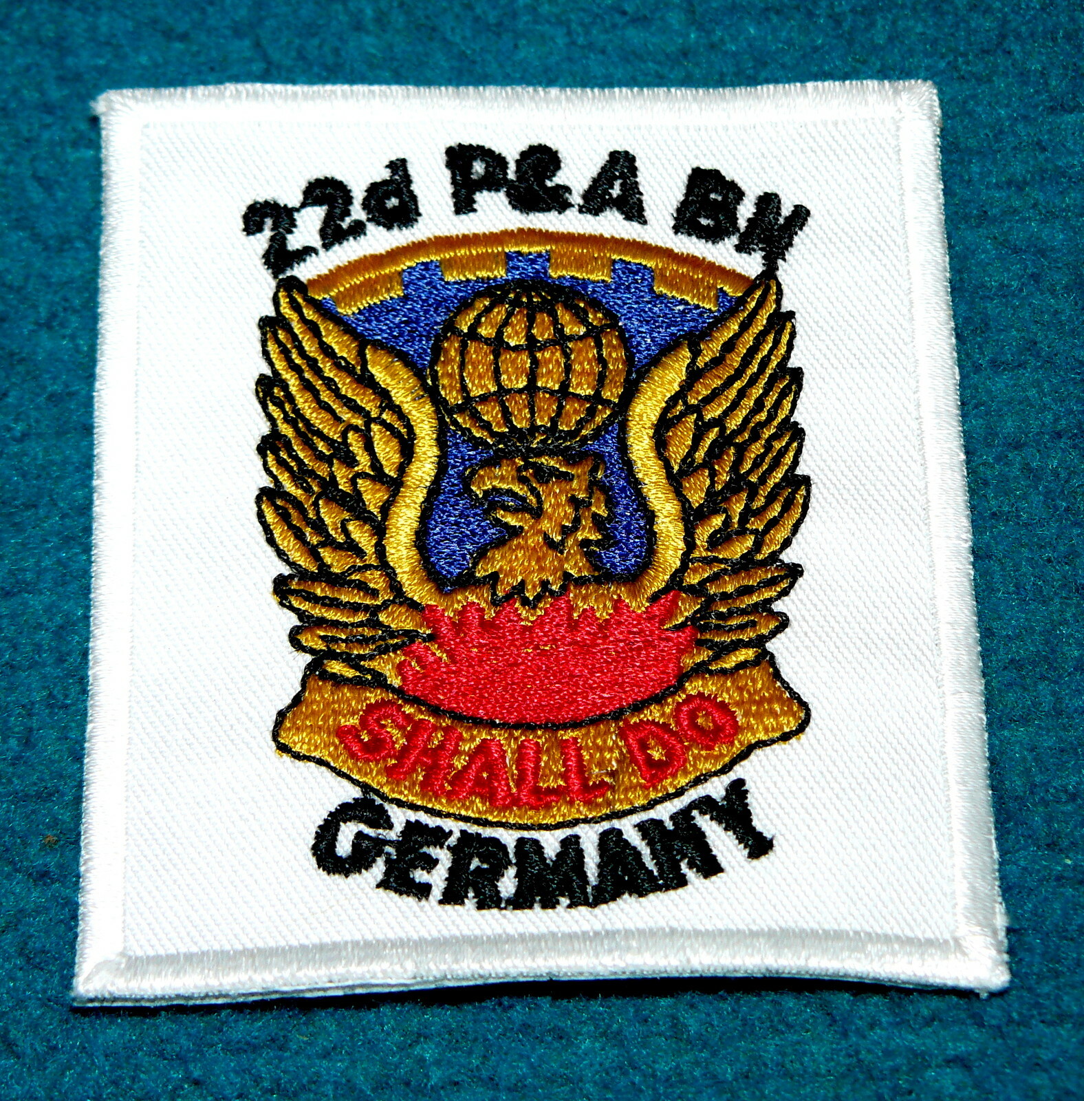 US ARMY : 22nd Personnel & Administration Battalion PATCH @ Inactivated 9/15/90