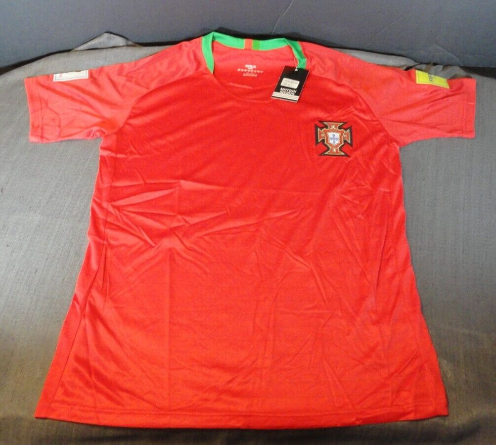 NEW PORTUGAL NATIONAL FOOTBALL TEAM RED SOCCER  JERSEY SHIRT MEDIUM