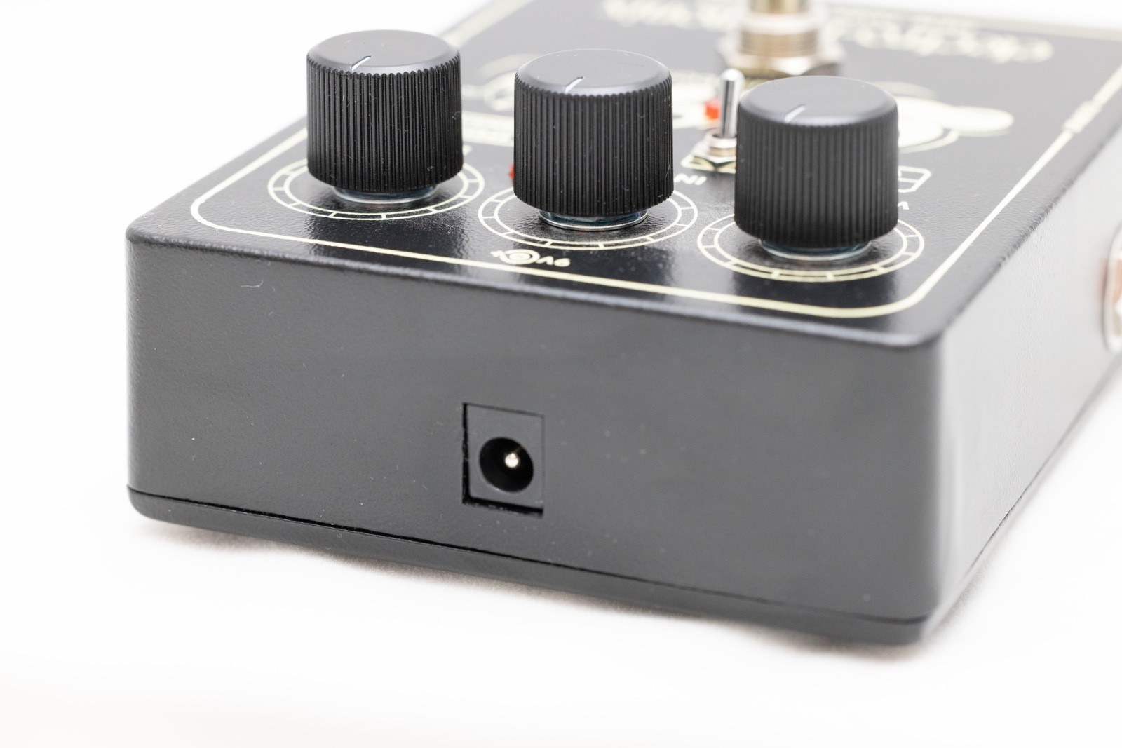 Electro-Harmonix Good Vibes Analog Modulator True Bypass Chorus Vibrato uni-vibe