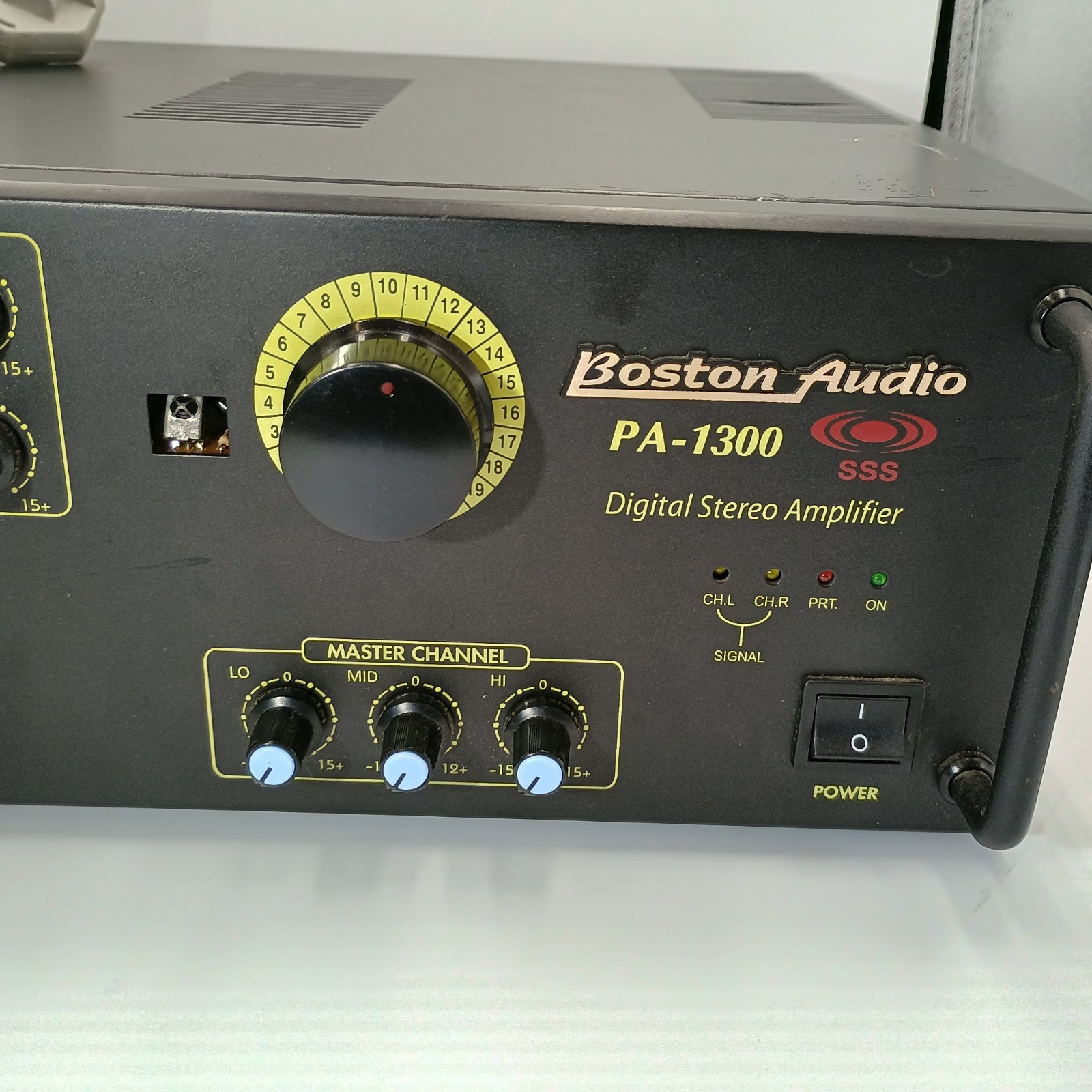 Boston Audio PA-1300 Power Amplifier SSS Untested NON US AC PLUG