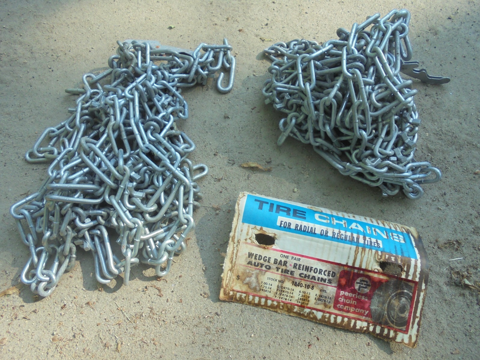 Vintage Peerless Chain One Pair Wedge Bar Reinforced Auto Tire Chains 14 and 15