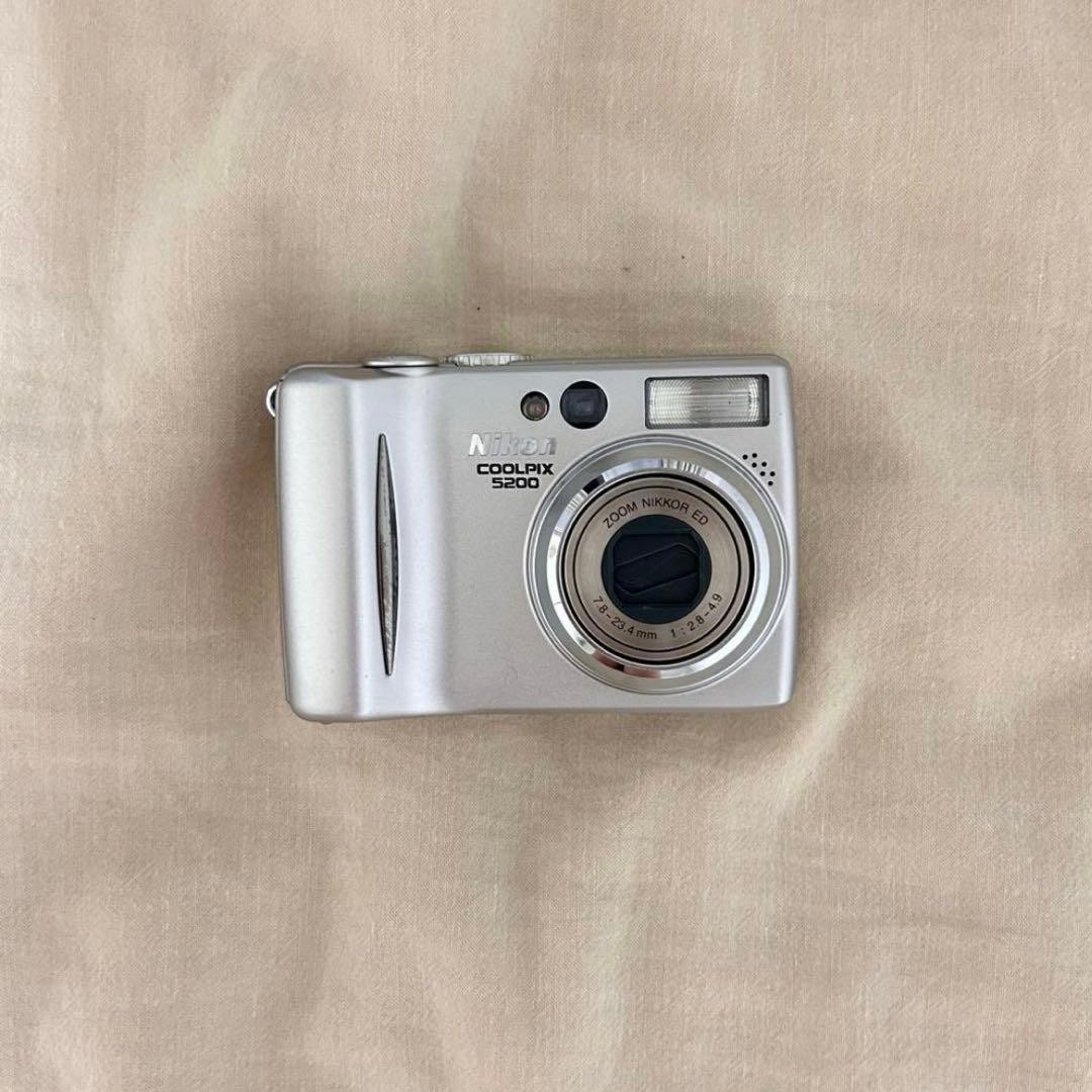 Nikon Camera Coolpix 5200 Digital