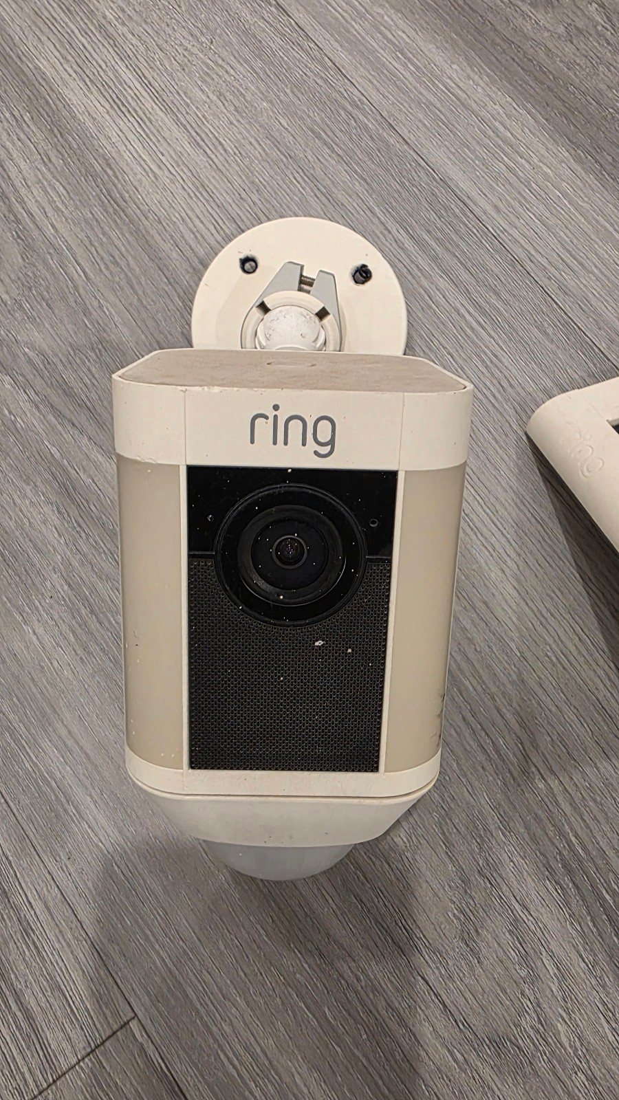 Ring Spotlight Cam with Solar Panel (White)