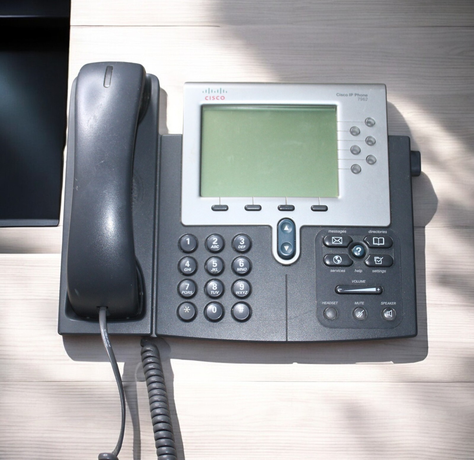 Cisco 7965G IP VoIP Gigabit GIGE Telephone Phone - CP-7965G