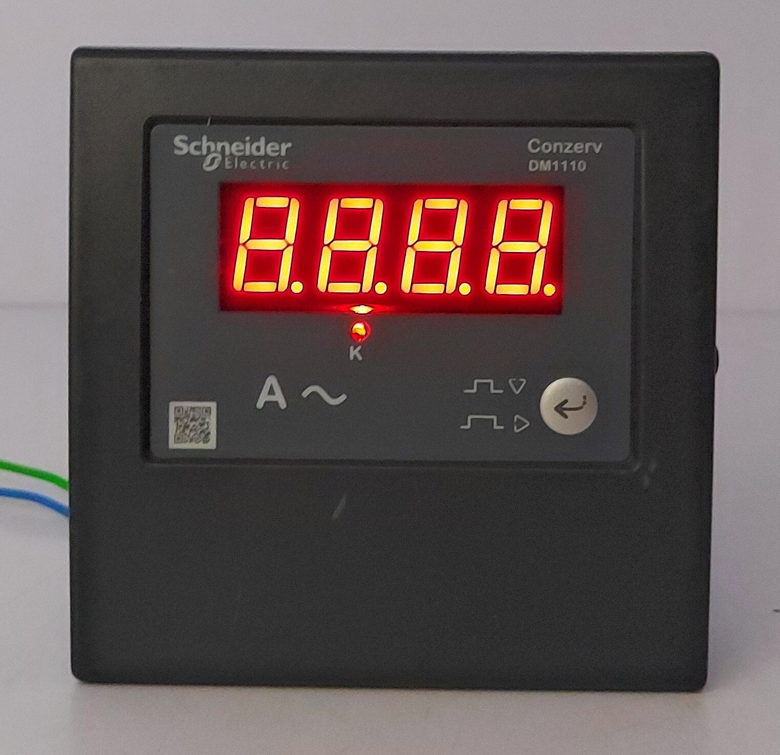 Schneider Electric Conzerv DM1110 Single Phase Voltmeter