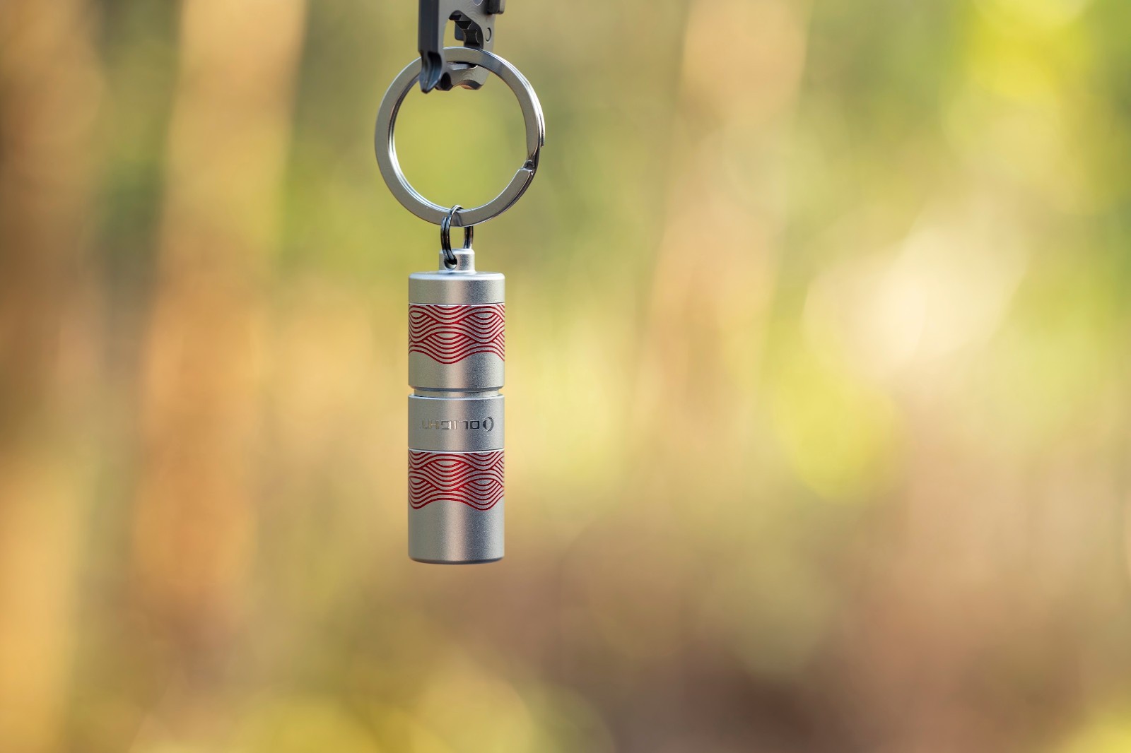 Olight I1R 2 PRO Flow Tiny USB-C Rechargeable Keychain Flashlight, 180 Lumens