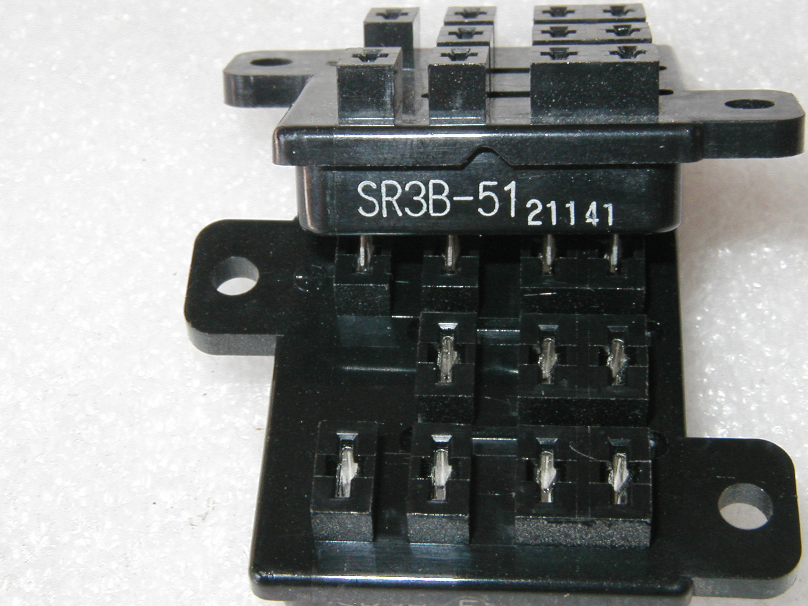 IDEC  SR3B-51  11 CONTACT POSITION  RELAY SOCKETS  - 5 pcs