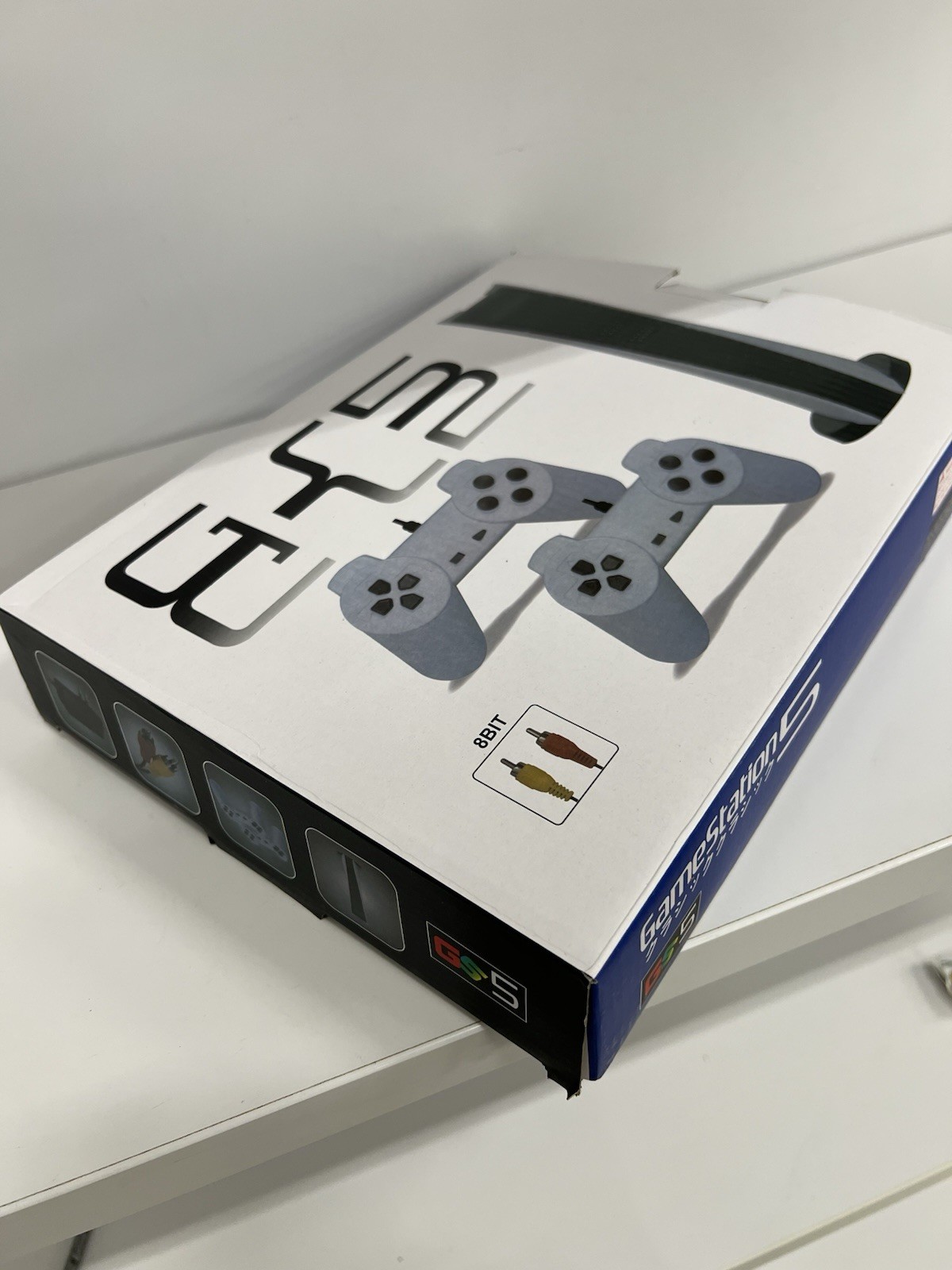 GS5 Gamestation 5 Console - 200 Classic Retro Games (USB Wired)