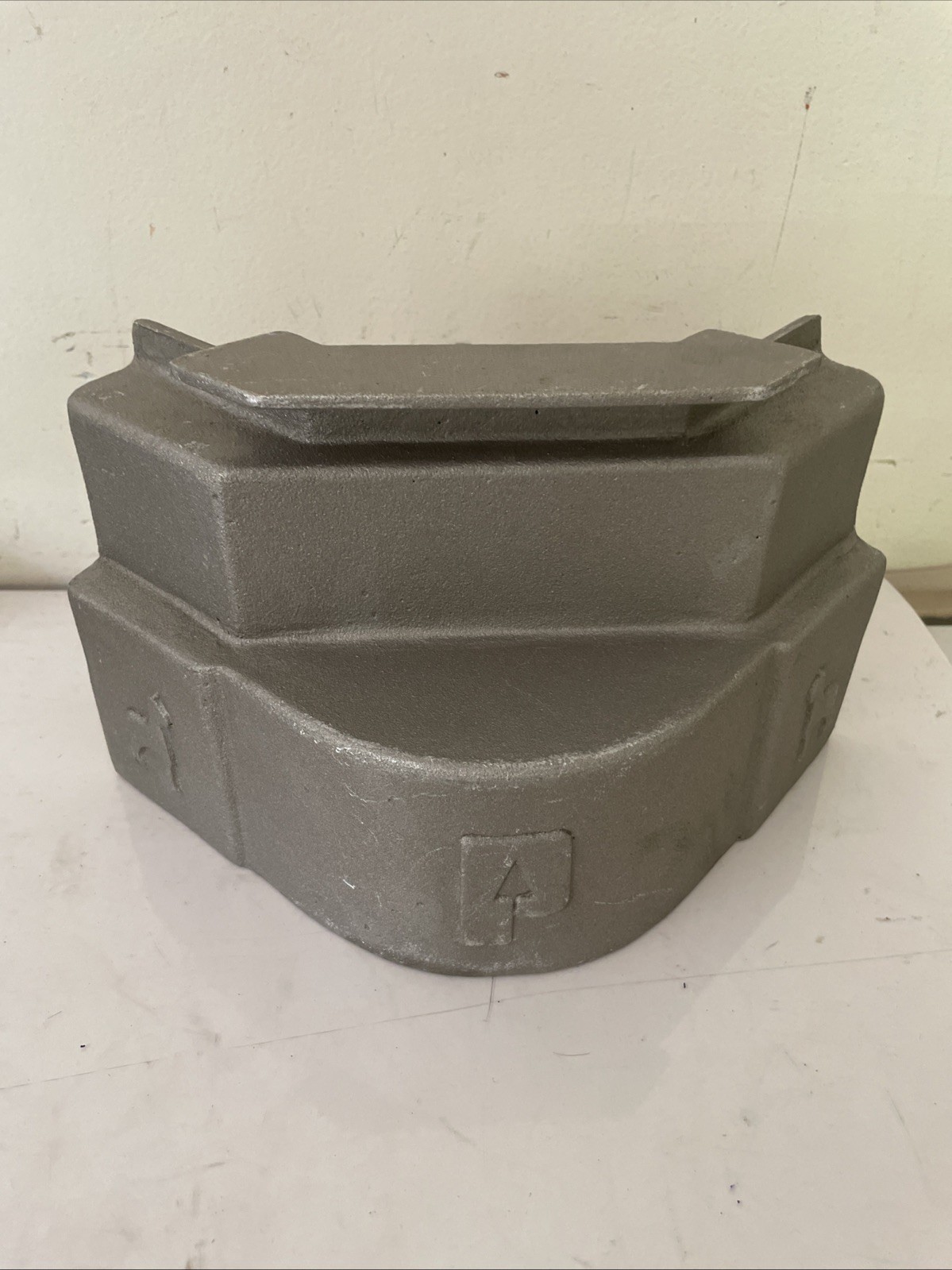 GENUINE PINES TRAILER UPPER FRONT CORNER CAP 905-700-820 NEW
