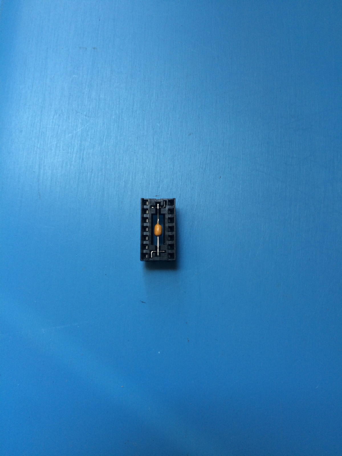 214-ACB39D-N10 AUGAT CONNECTOR IC SOCKET 14 PIN CERAMIC CAPACITOR 0.10UF