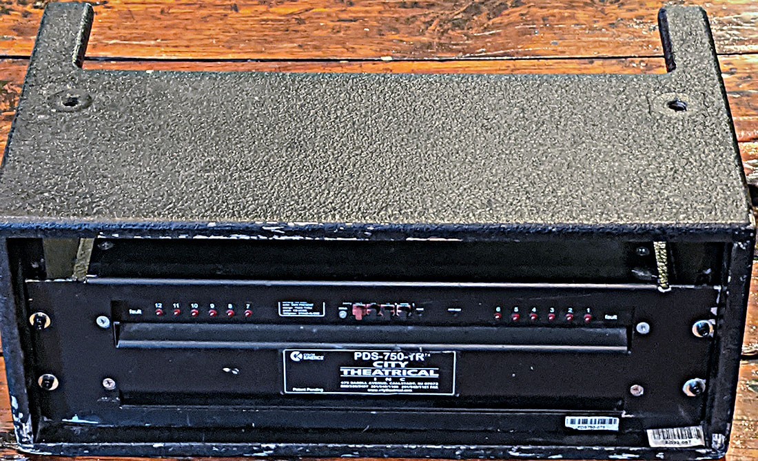 City Theatrical Color Kinetics PDS-750-TR Power Supply Unit (12-4 Pin Fixtures)