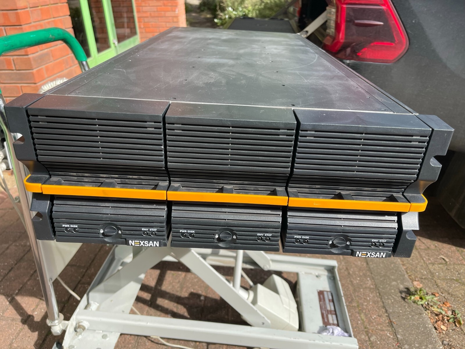 E60 Nexsan Dual 8GB FC / iSCSI No hard drives HD SAN Storage Array tested