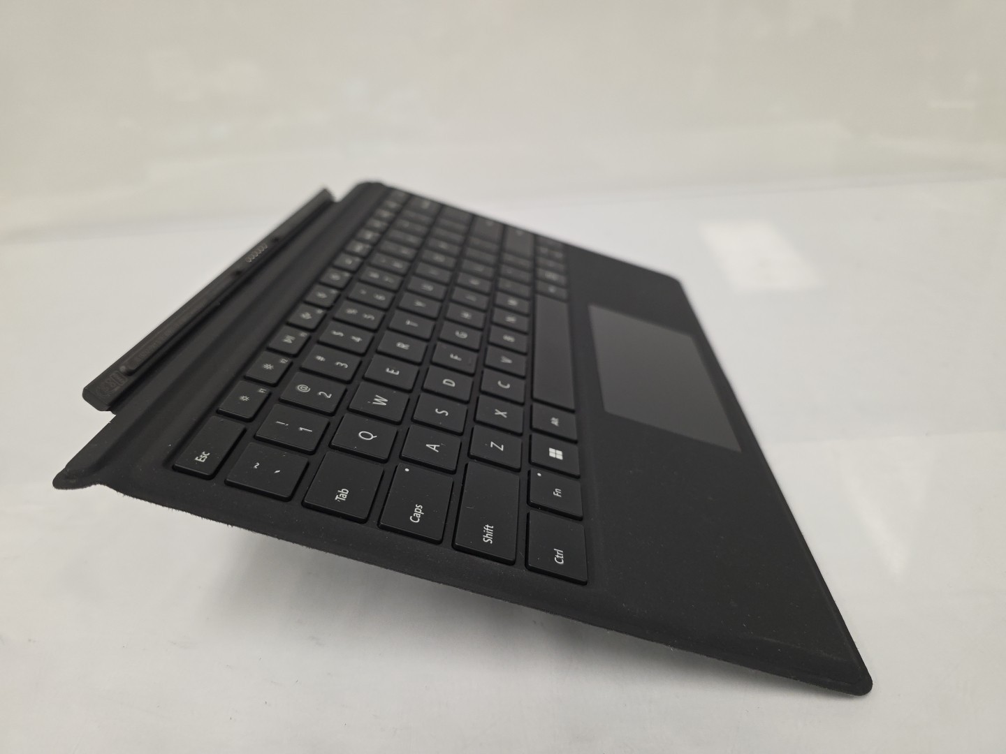 Microsoft Surface Pro 3, 4, 5 (2017), 6| Type Cover| 1725| Magnetic| Backlit