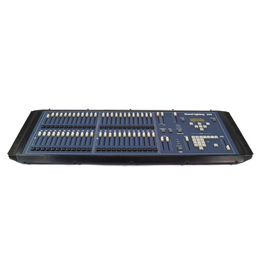 Strand Lighting 200 24/48 64324 Portable Control Console 24 Effects 99 Steps