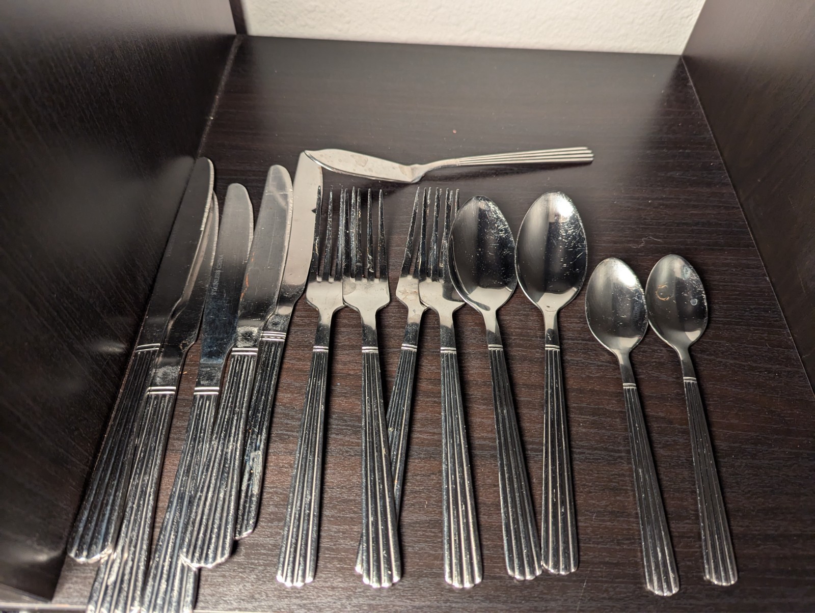 14 Pc Stainless Mixed FLATWARE  Silverware - Around 1LB 4OZ - See Video Please