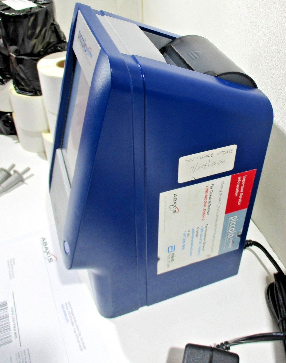 Abaxis Piccolo Xpress Chemistry Blood Analyzer Working w/Accessories