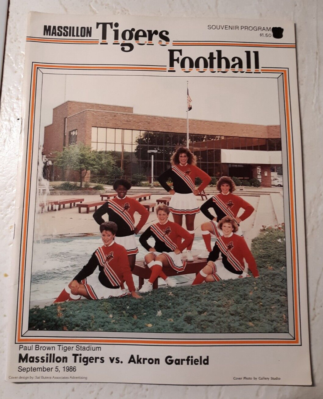Massillon Ohio vs Akron Garfield football program Sept 5, 1986...cheerleaders