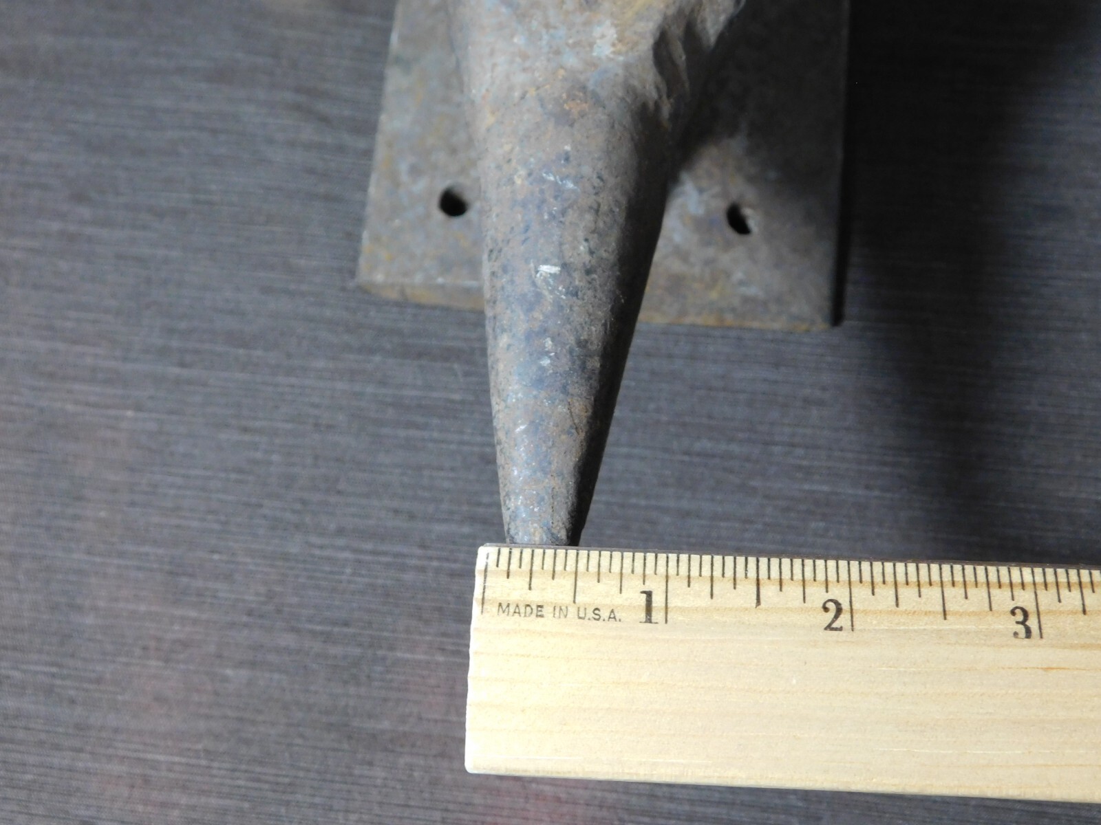 VINTAGE OLD BLACKSMITHING TOOL 7" LONG (TOP PART) IRON ANVIL