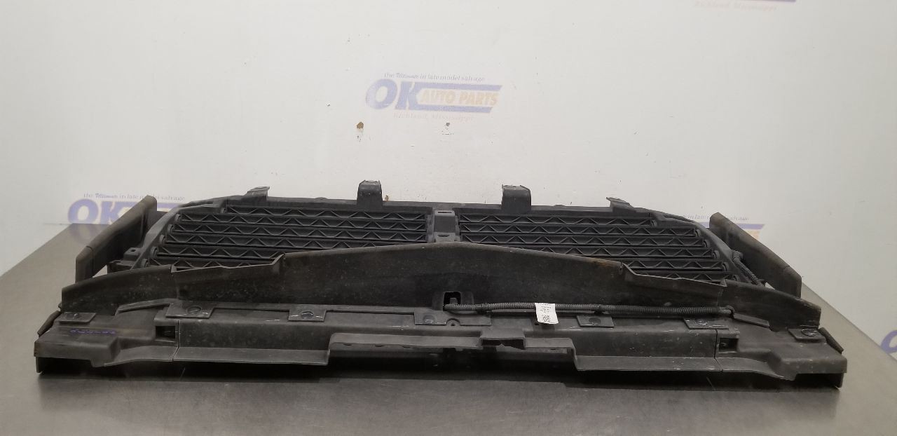20 CHEVY SILVERADO 1500 5.3L AIR SHUTTER