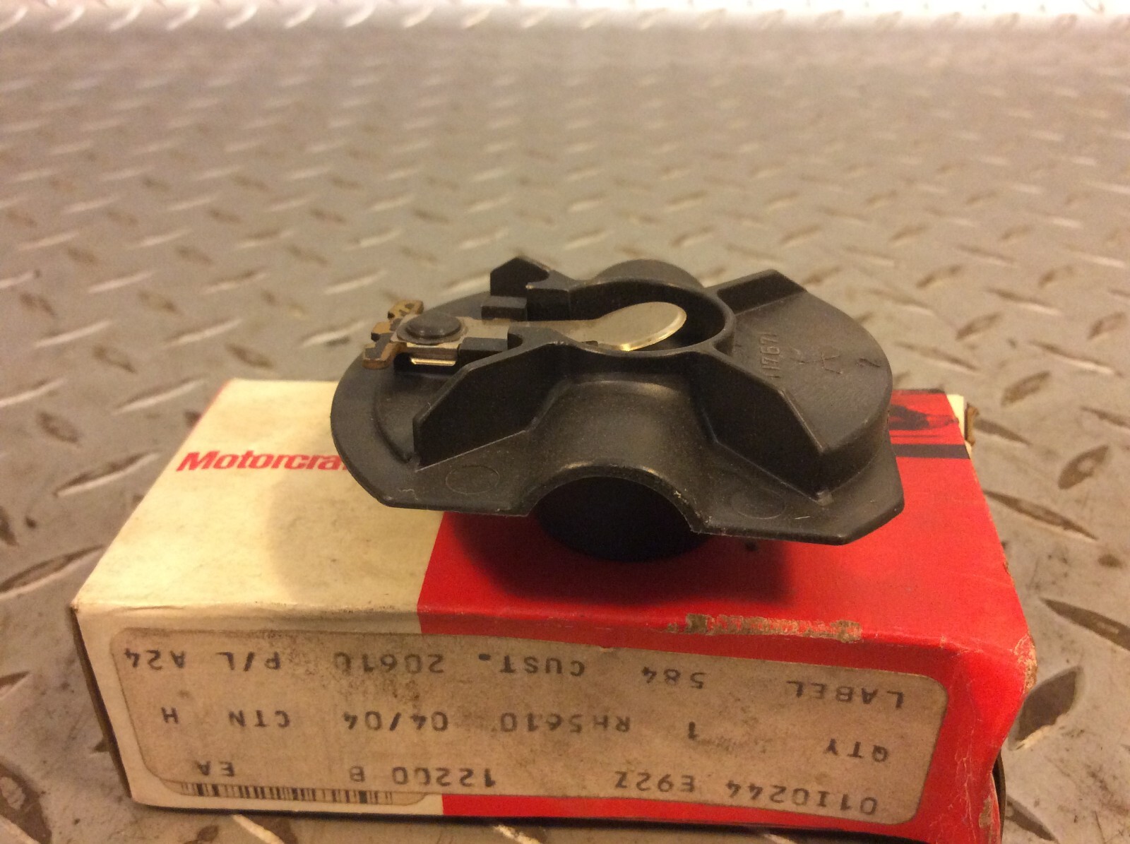 Motorcraft Distributor Rotor DRE-385 E92Z-12200-B