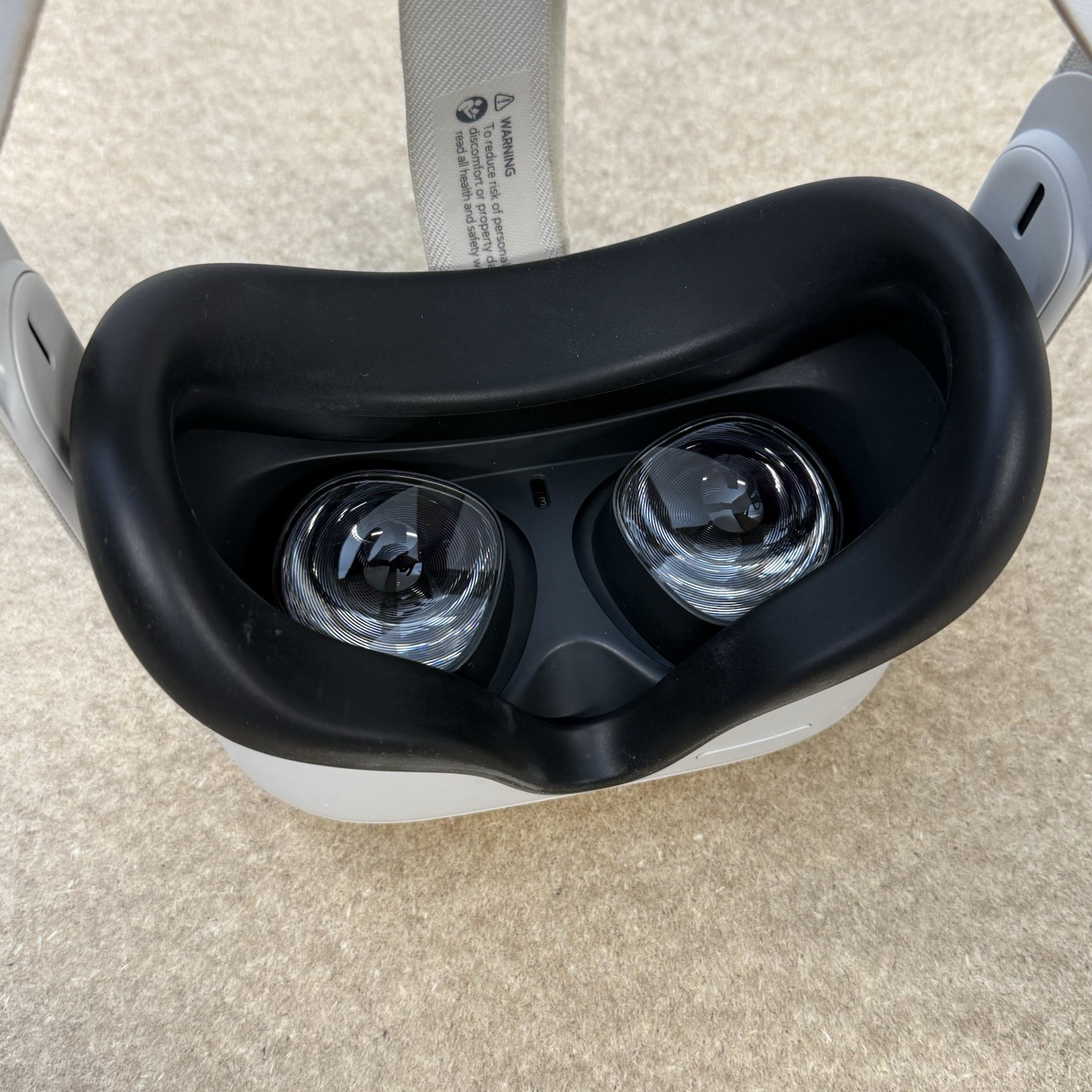 Oculus Quest 2 VR Headset 128GB w/ Controllers / Regular Strap - Tested Works