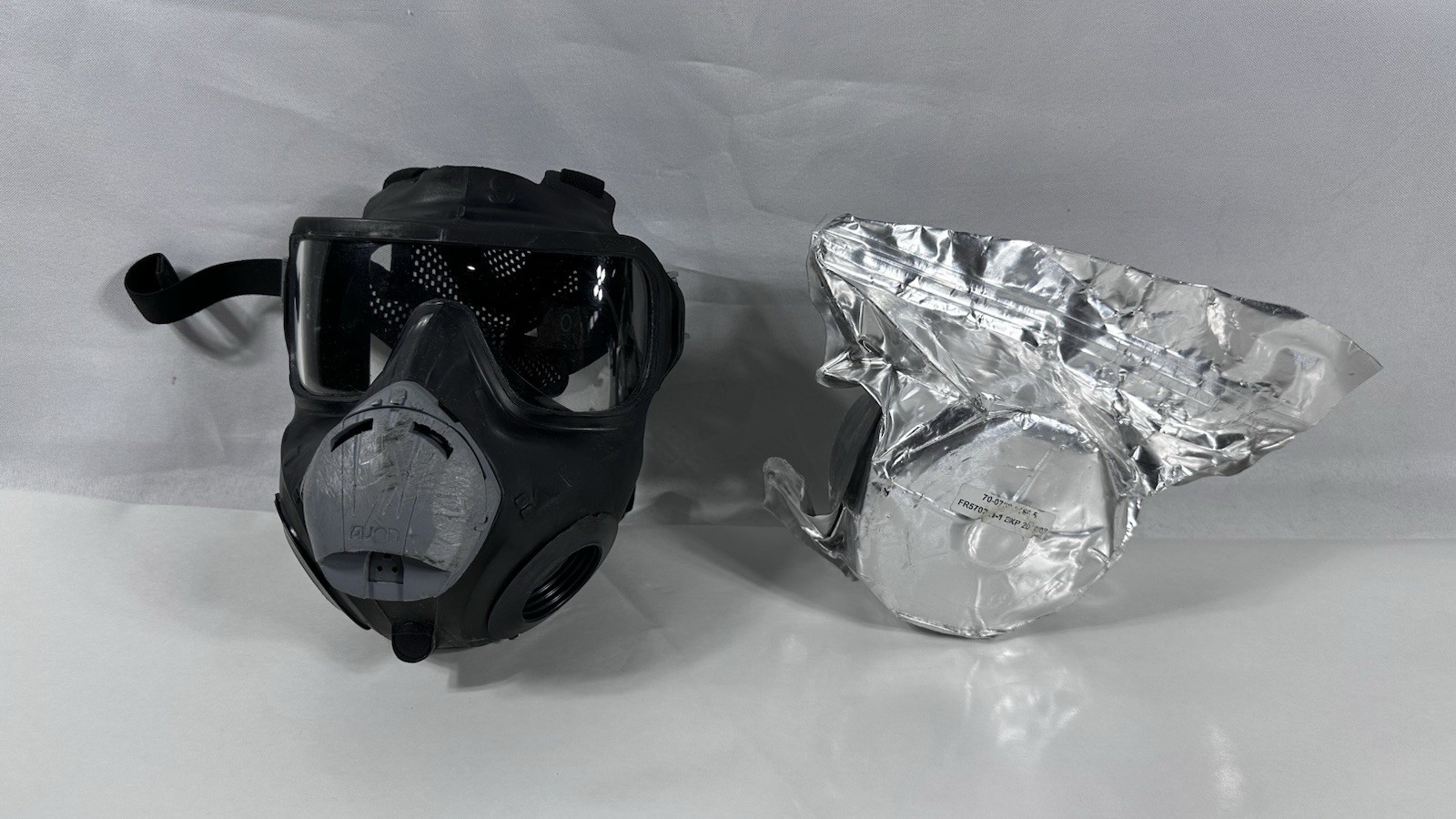 Avon PC50 Gas Mask Respirator Small 2019 MFG w/ Carry Bag & Sealed Filter Used