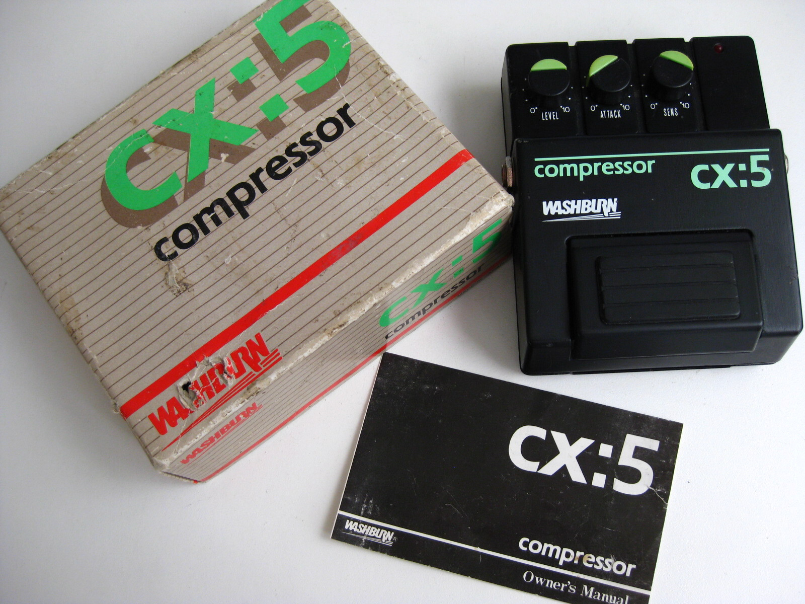 Vintage Washburn cx:5 Compressor Guitar Effect Pedal