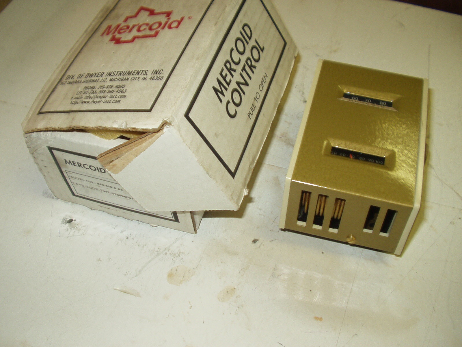 NEW MERCOID 860-MS-2-63 TEMPERATURE CONTROL SWITCH