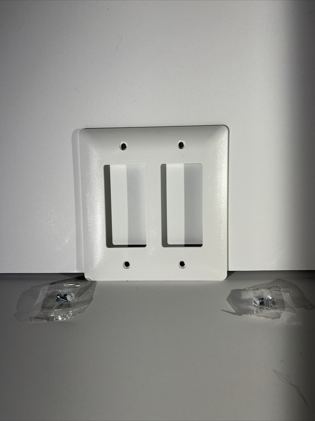 75 Titan3 TPPW-RR-5 2-Gang Rocker Wall Plate, Textured White