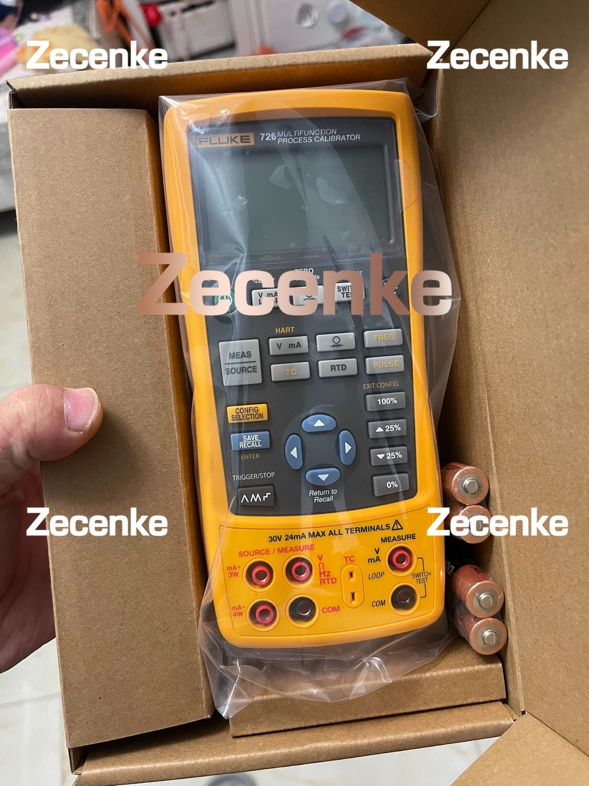 New Fluke 726 Precision Multifunction Process Calibrator