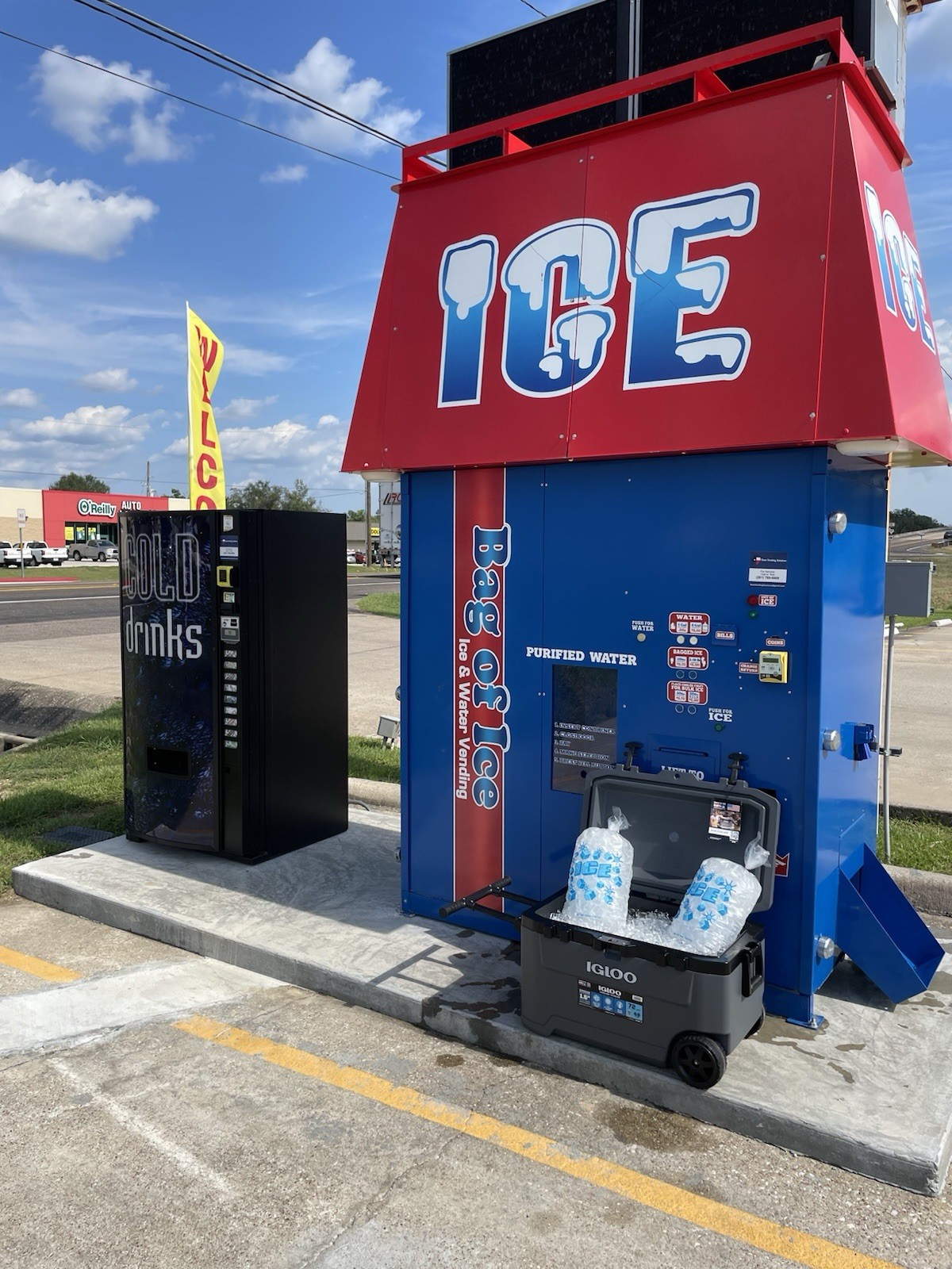 Ice & Water Vending Machine