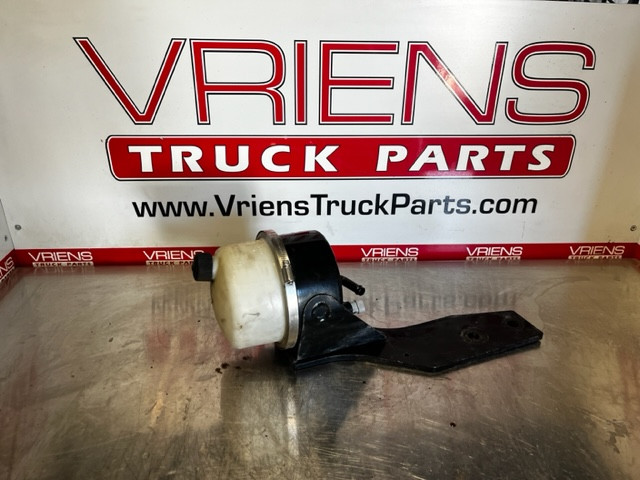PACCAR KENWORTH PETERBILT POWER STEERING RESERVOIR WITH BRACKET
