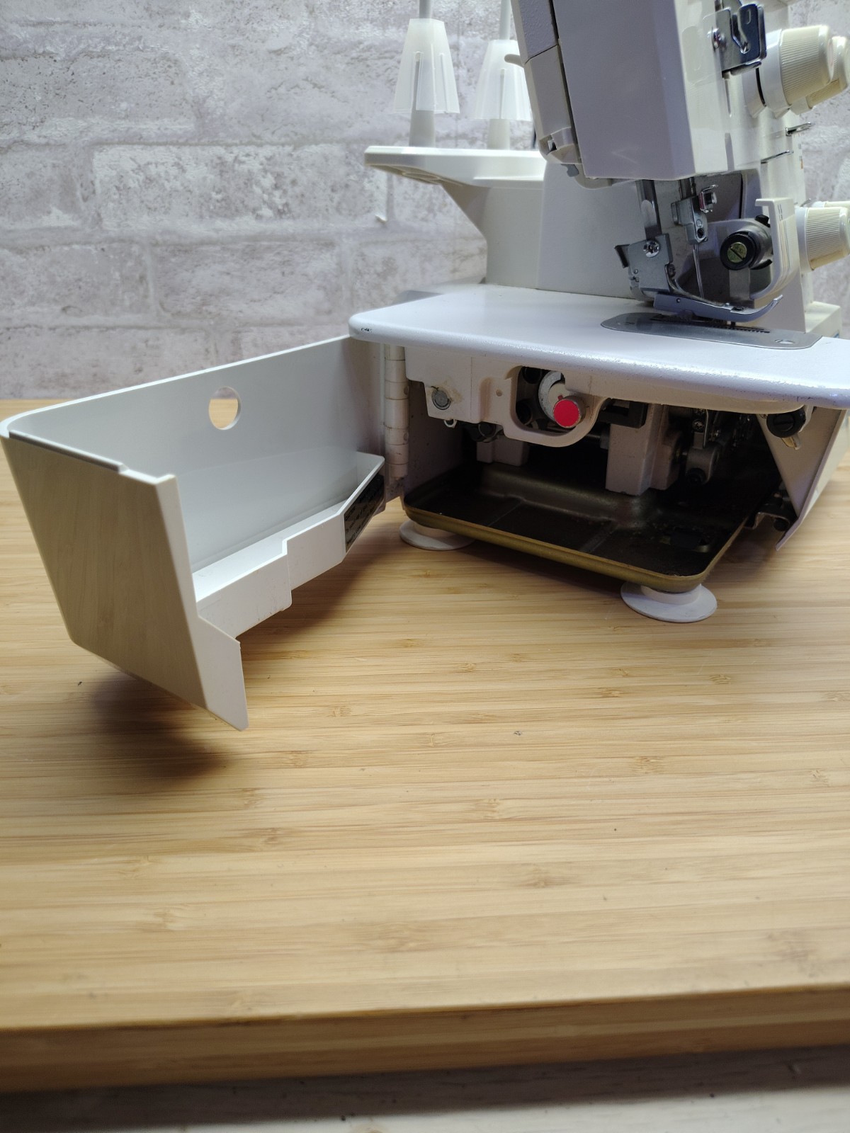 Baby Lock Pro Line Serger BL415 | Untested