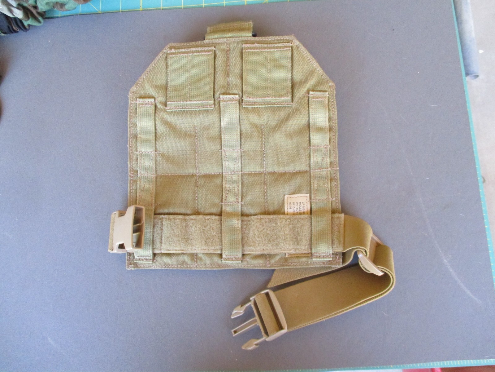 Oldgen EAGLE INDUSTRIES Coyote Single Point Drop Leg Gear Panel, Unissued
