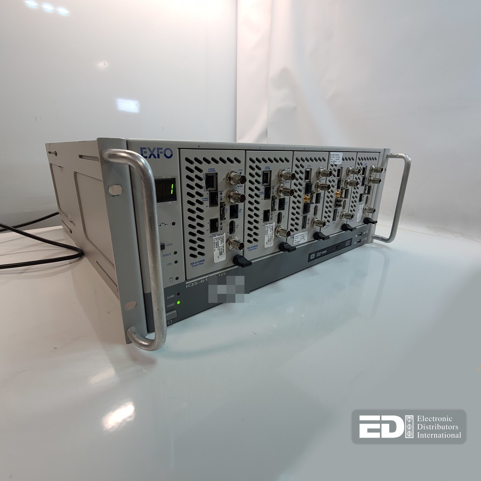 EXFO IQS-610P HS Integrated Qualification System with 4 modules