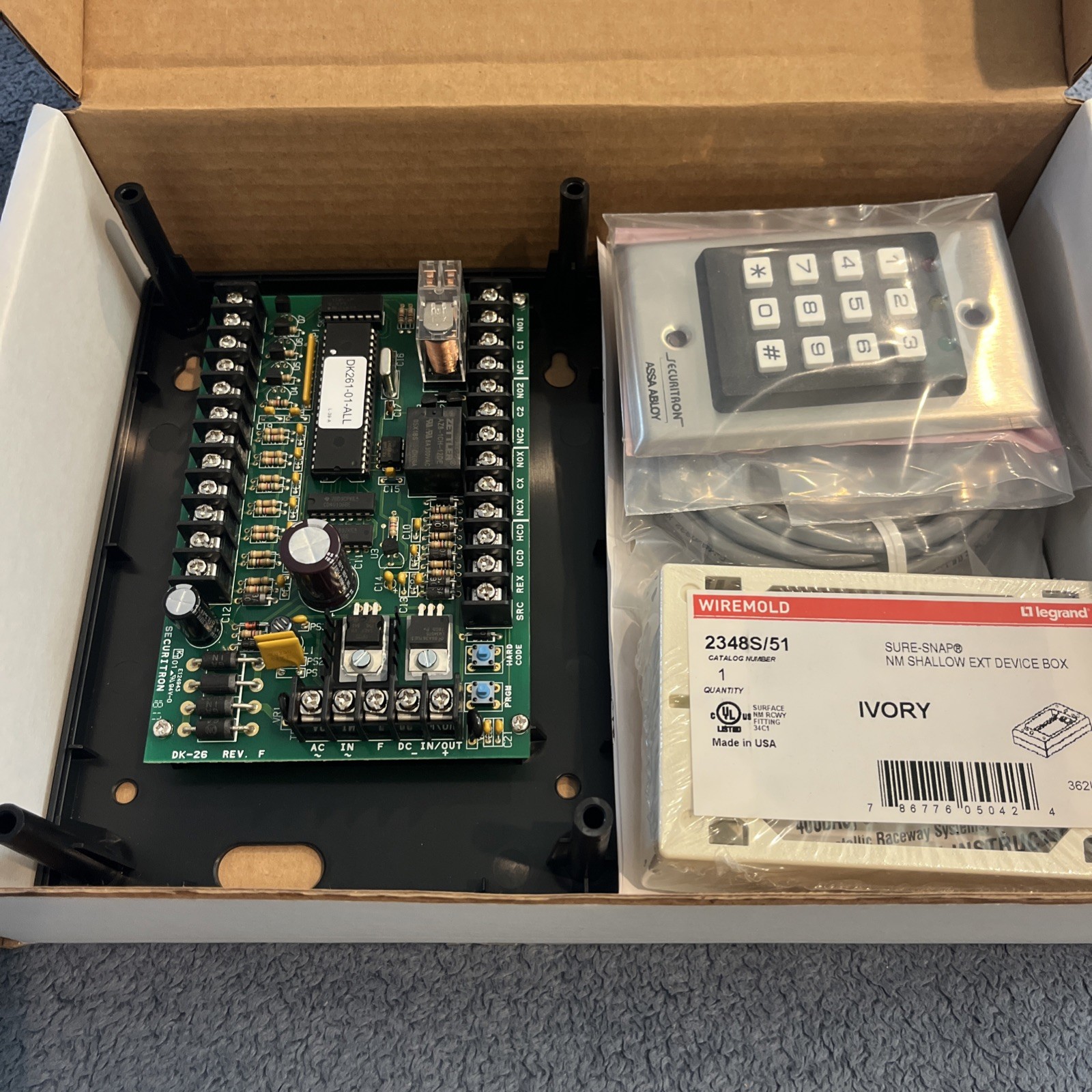 Securitron ASSA ABLOY  Dk-16 Access Control Keypad, Dk-16, 12Key, Indoor