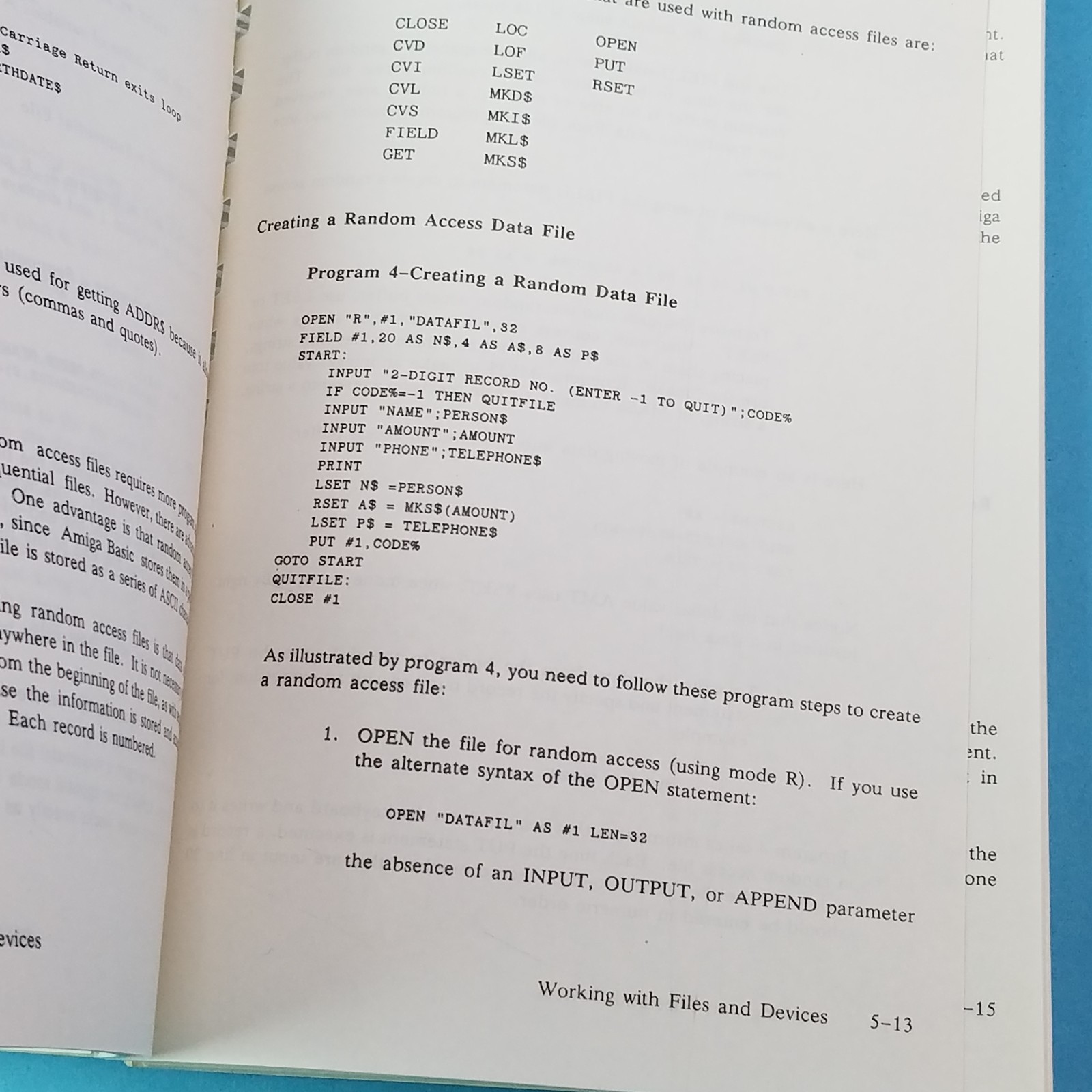 Amiga Basic Book - Vintage Amiga Booklet - Amiga Manual