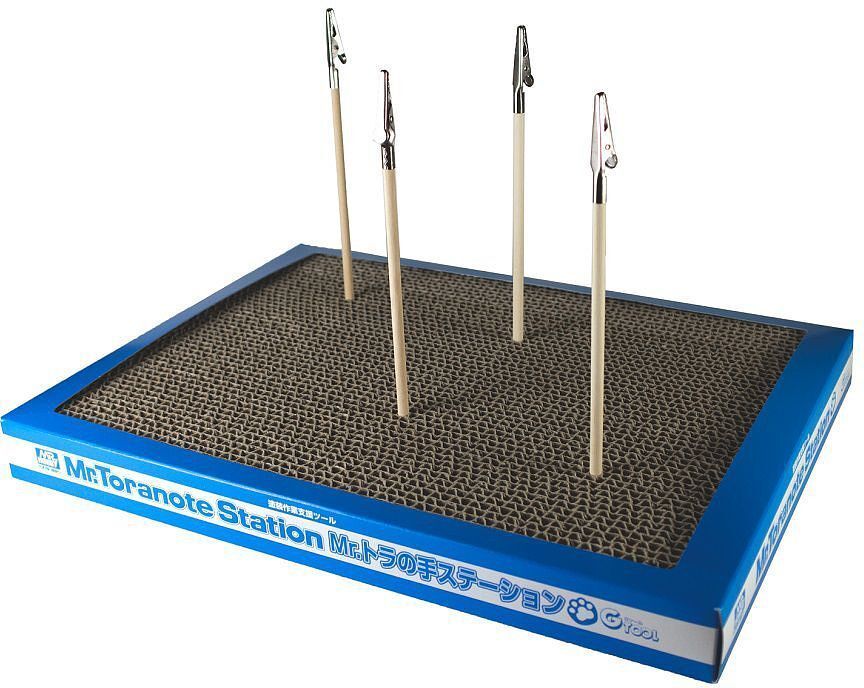 Mr. Hobby GT110 Mr. Almighty Clip Base Large - US