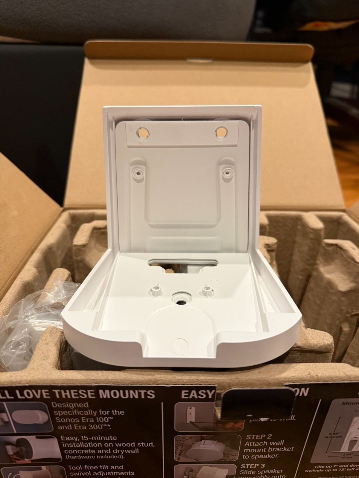 Sanus WSFME31-W2 Wall Mount for Sonos Era 300 - White - Open Box Era 300 Only