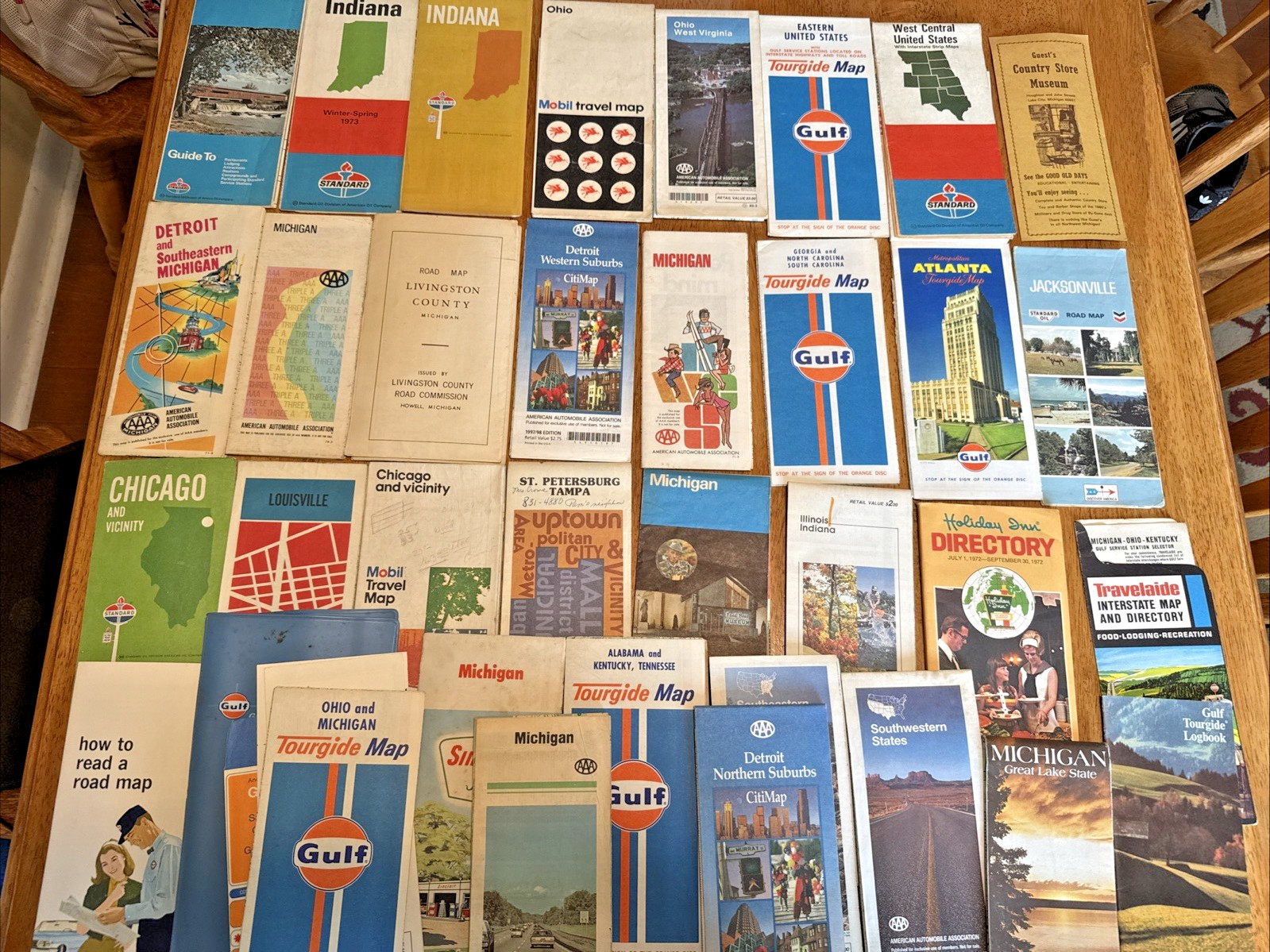 Vintage Map Collection-Including 5 Gulf Tourgide Maps! And Holiday Inn Directory