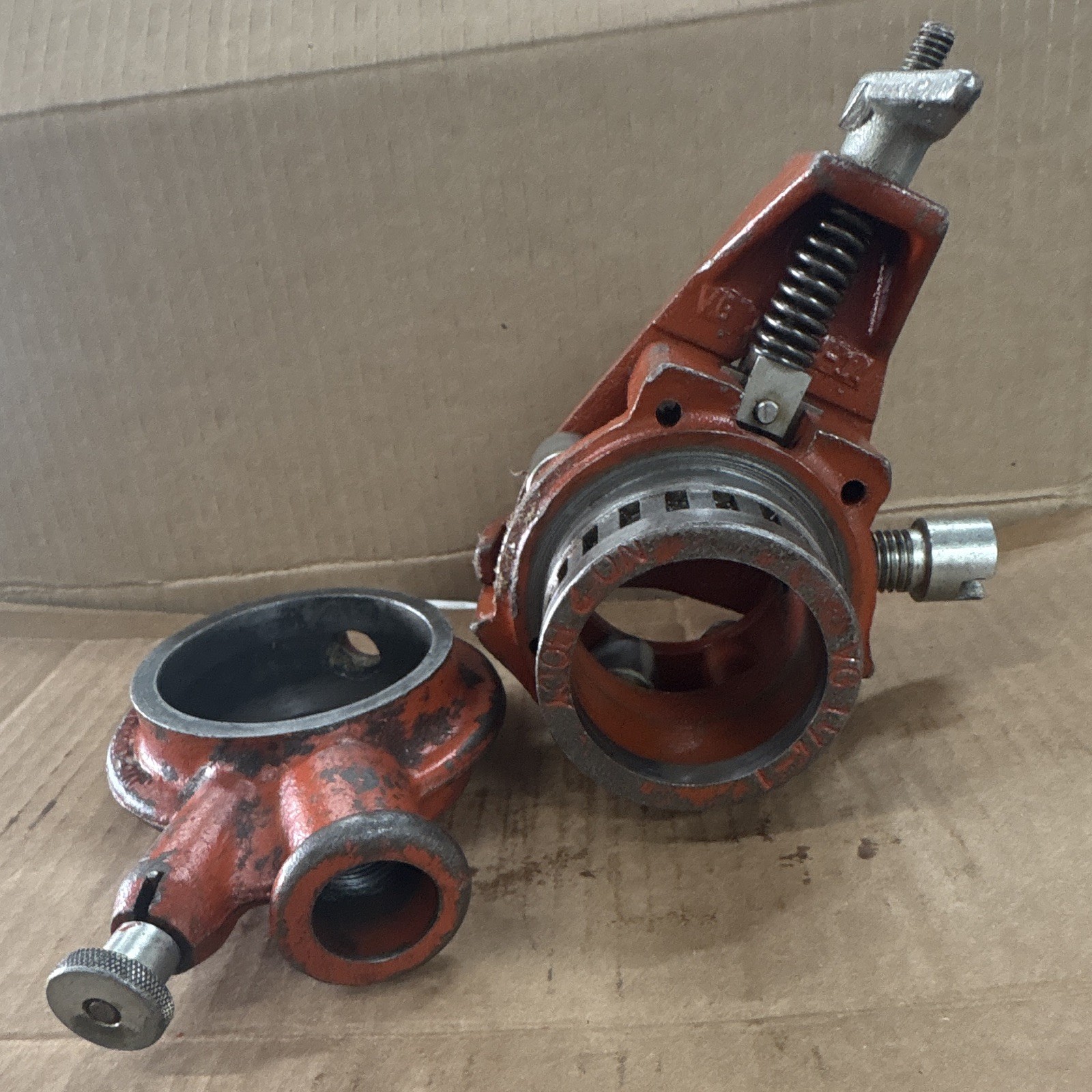 2” Victaulic pipe groover with yoke